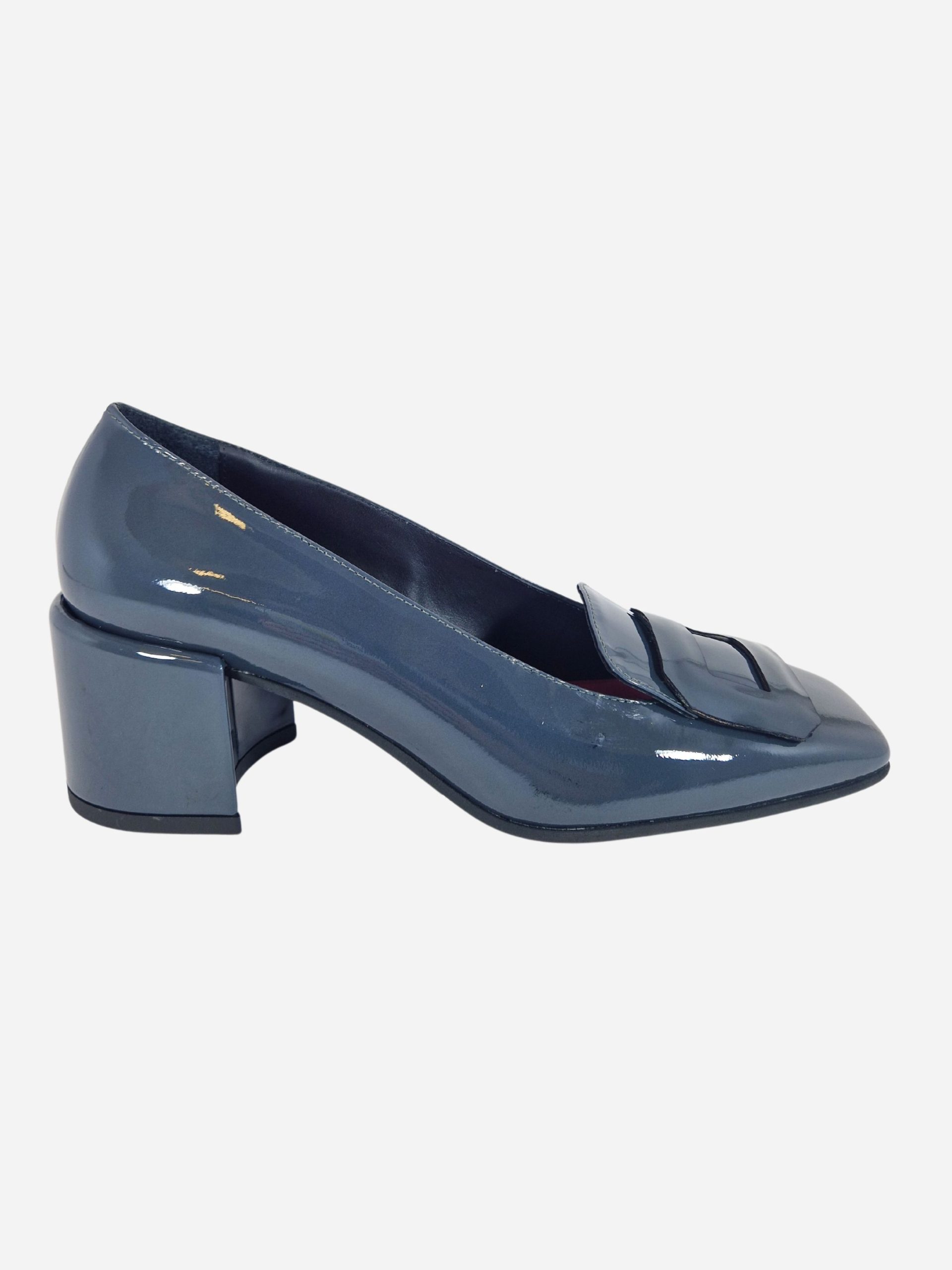 mocassino con tacco in pelle verniciata grigia 9141 bruglia